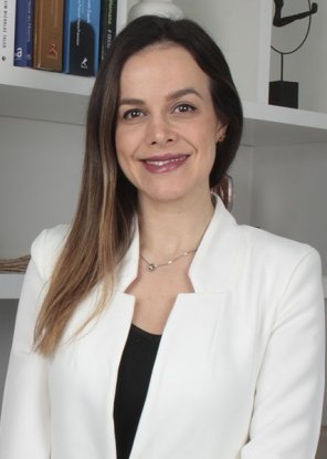 _0003_Dra. Luciane.jpg